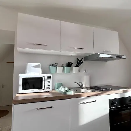 Apartment Logis Du Prieure By Melrose